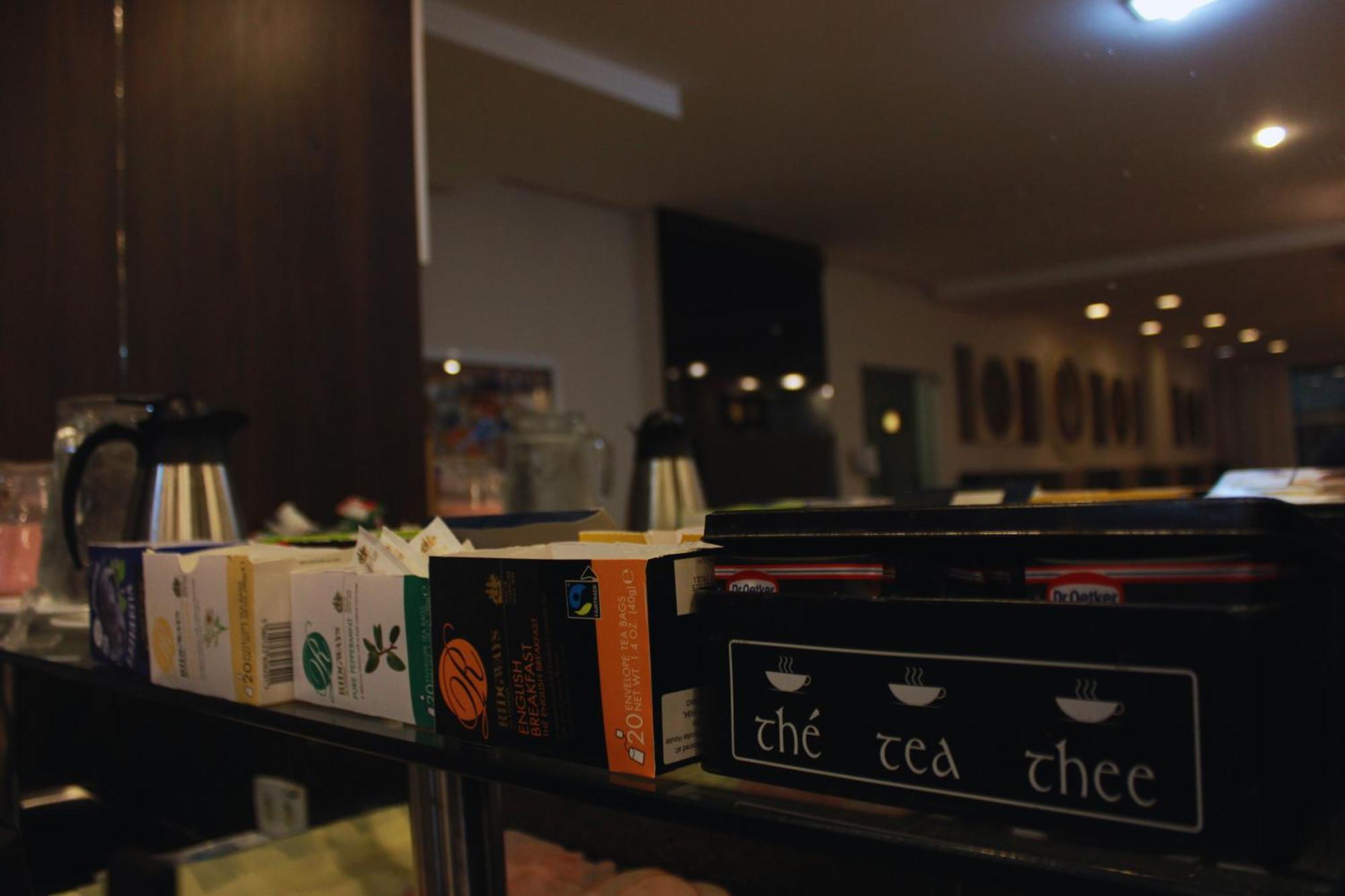 Gontijo Inn Hotel Itajubá Exteriör bild Tea shop in Paris